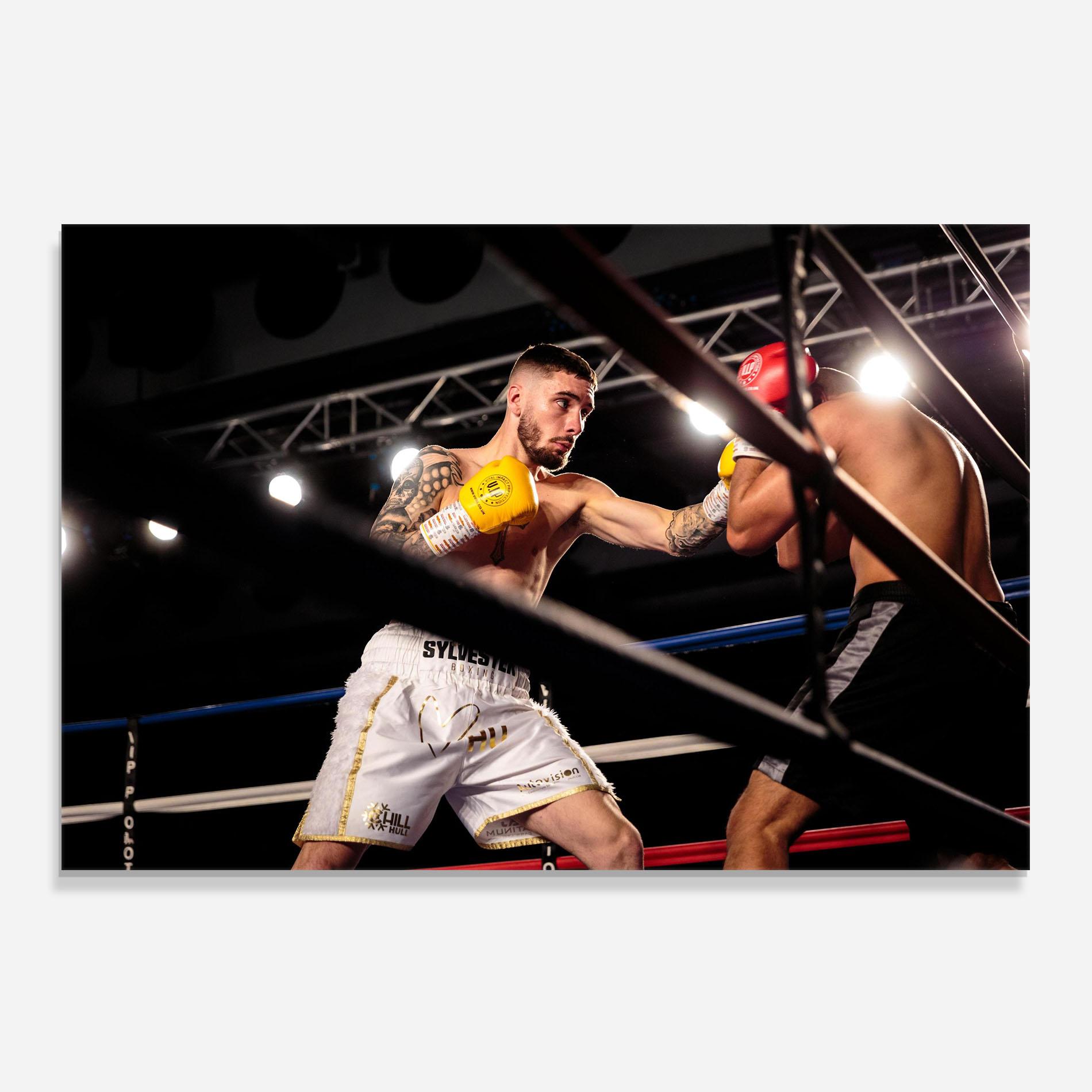 Küchenrückwand Glas Yellow Gloves mockup 0