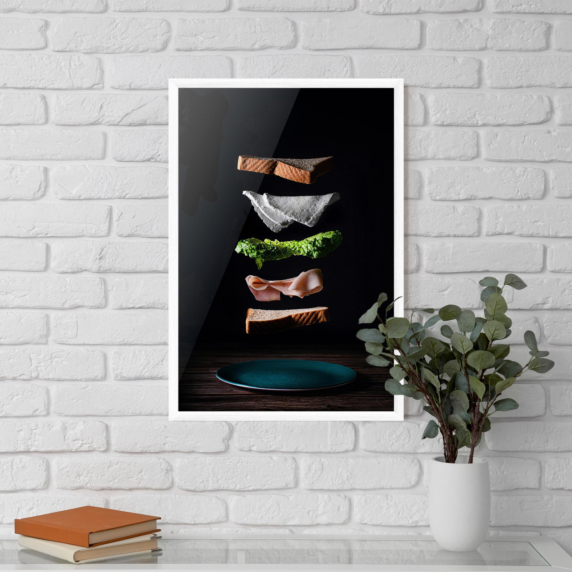 Gerahmte Poster Floating Sandwich mockup 5