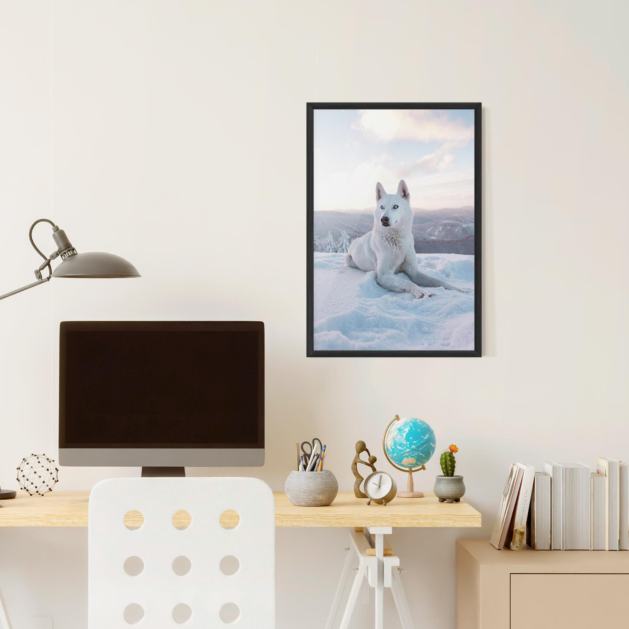 Gerahmte Poster White Snow Wolf mockup 6