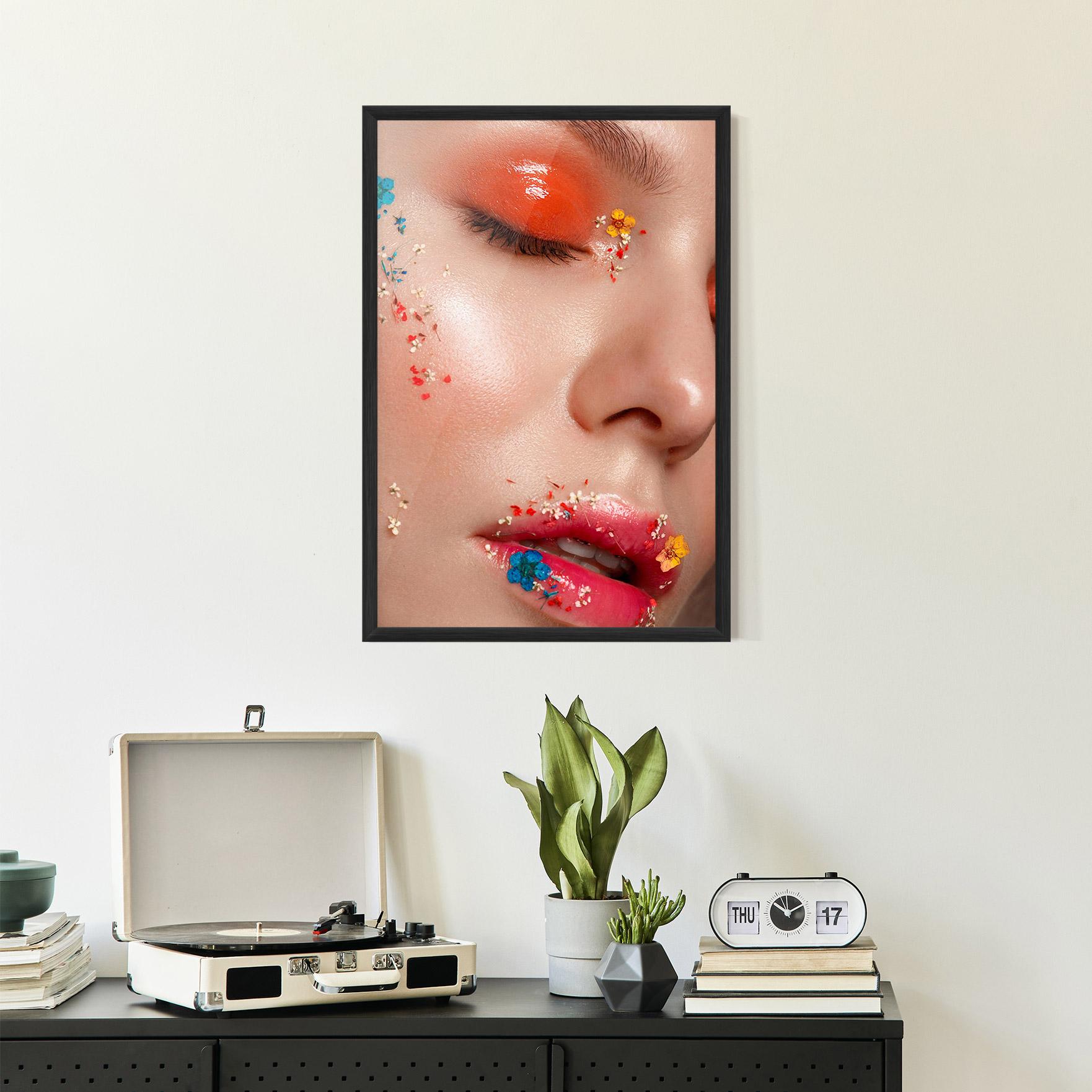 Gerahmte Poster Pretty Orange Make Up mockup 2