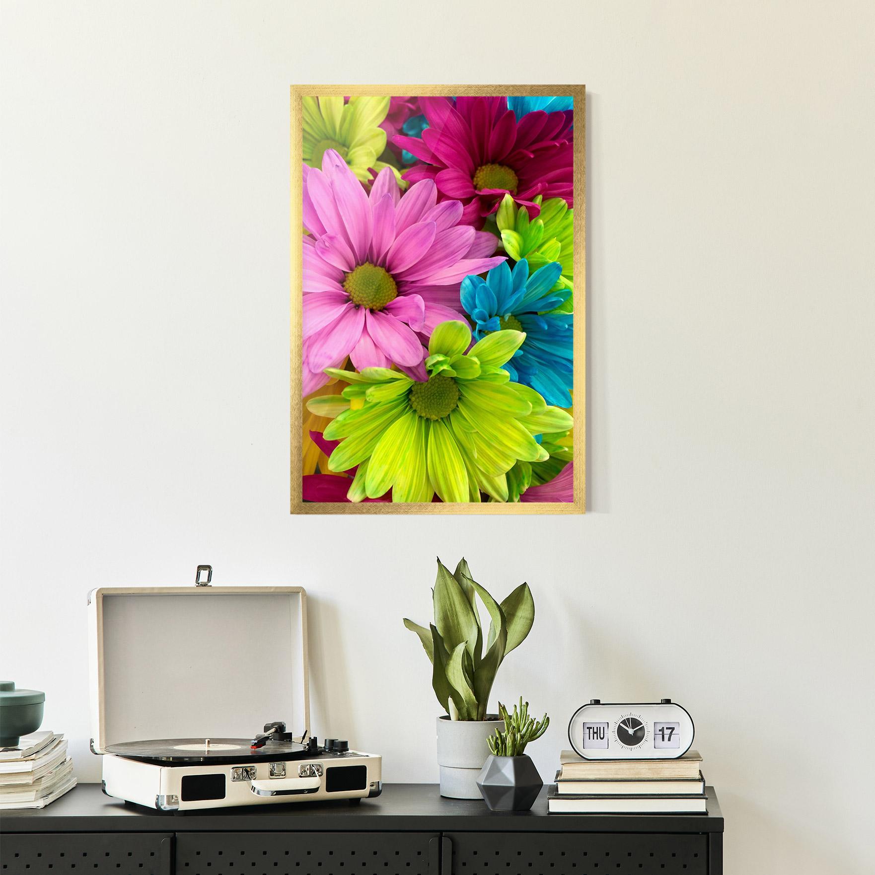 Gerahmte Poster Three Shades Of Flower mockup 2