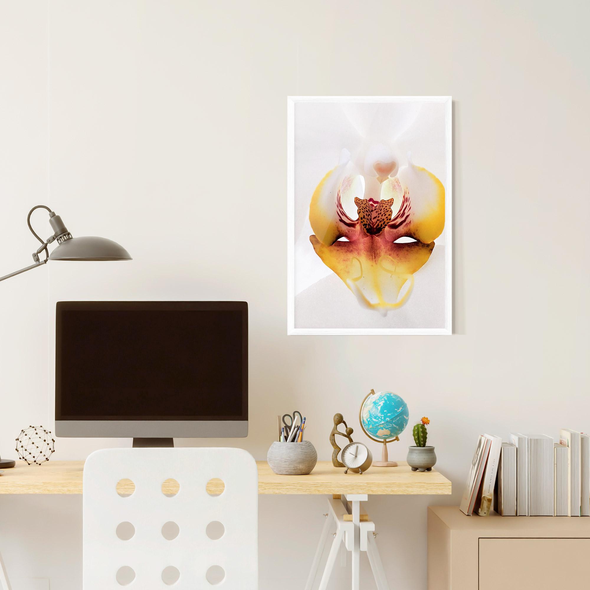 Gerahmte Poster Orchid Close Up mockup 6