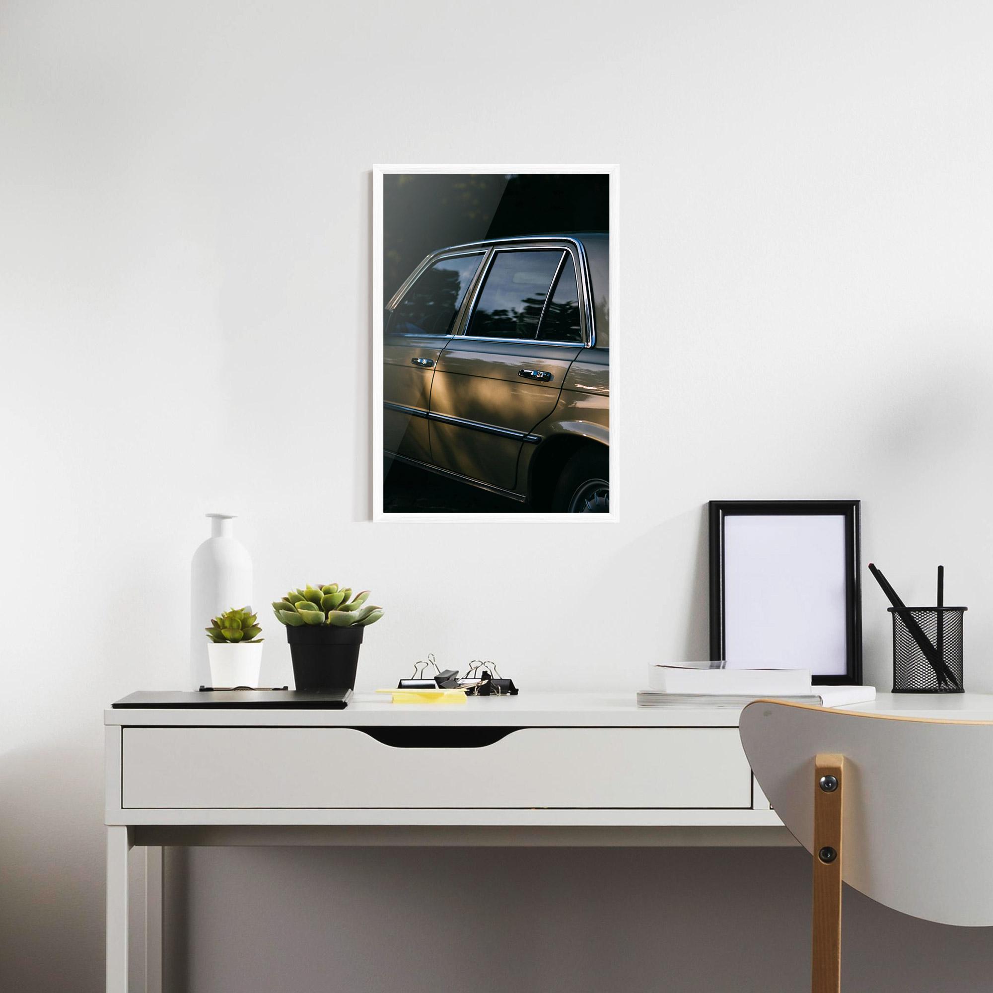Gerahmte Poster Cream Old Car mockup 7