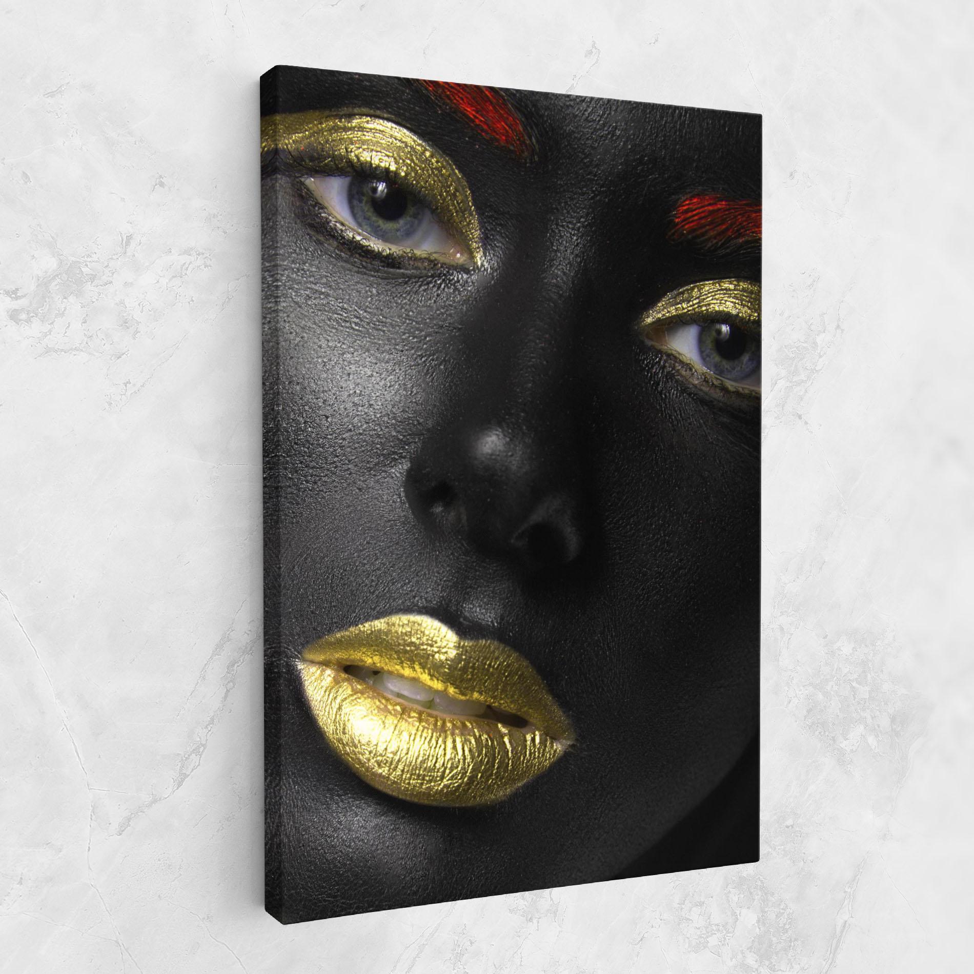 Leinwandbild Gold Make Up And Lips mockup 1