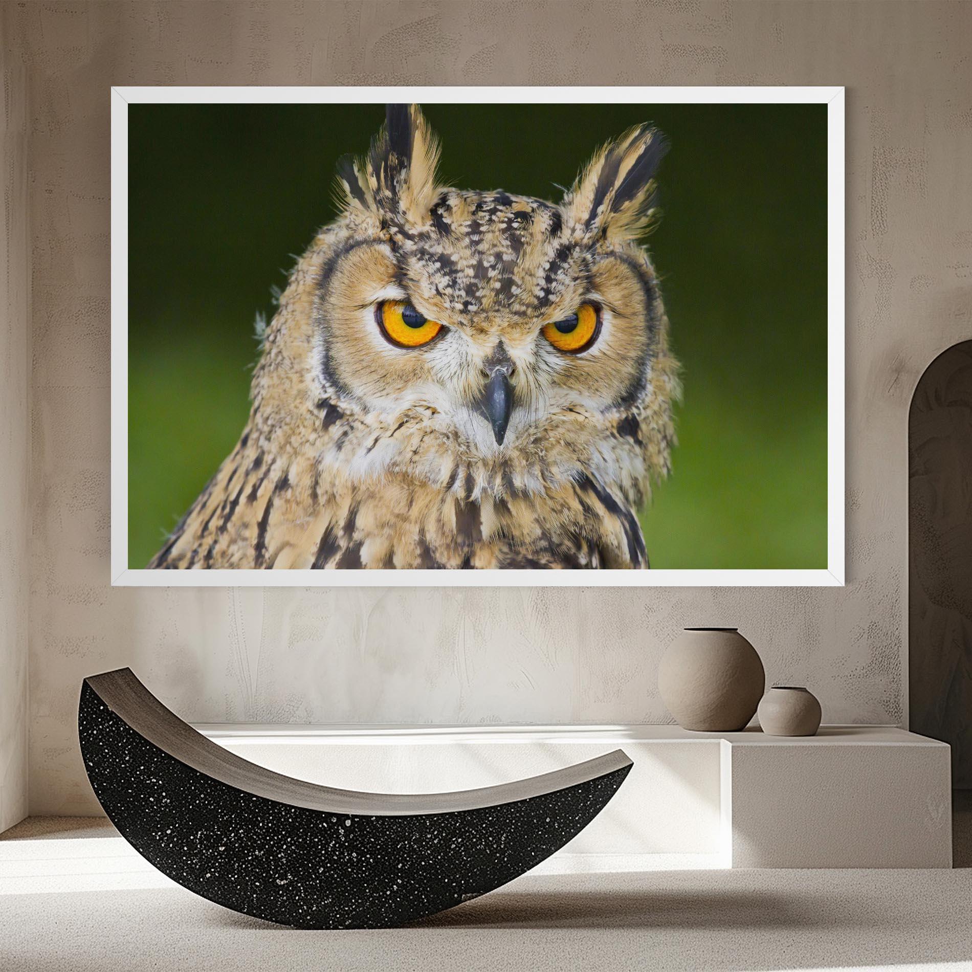 Leinwandbild Angry Owl mockup 8