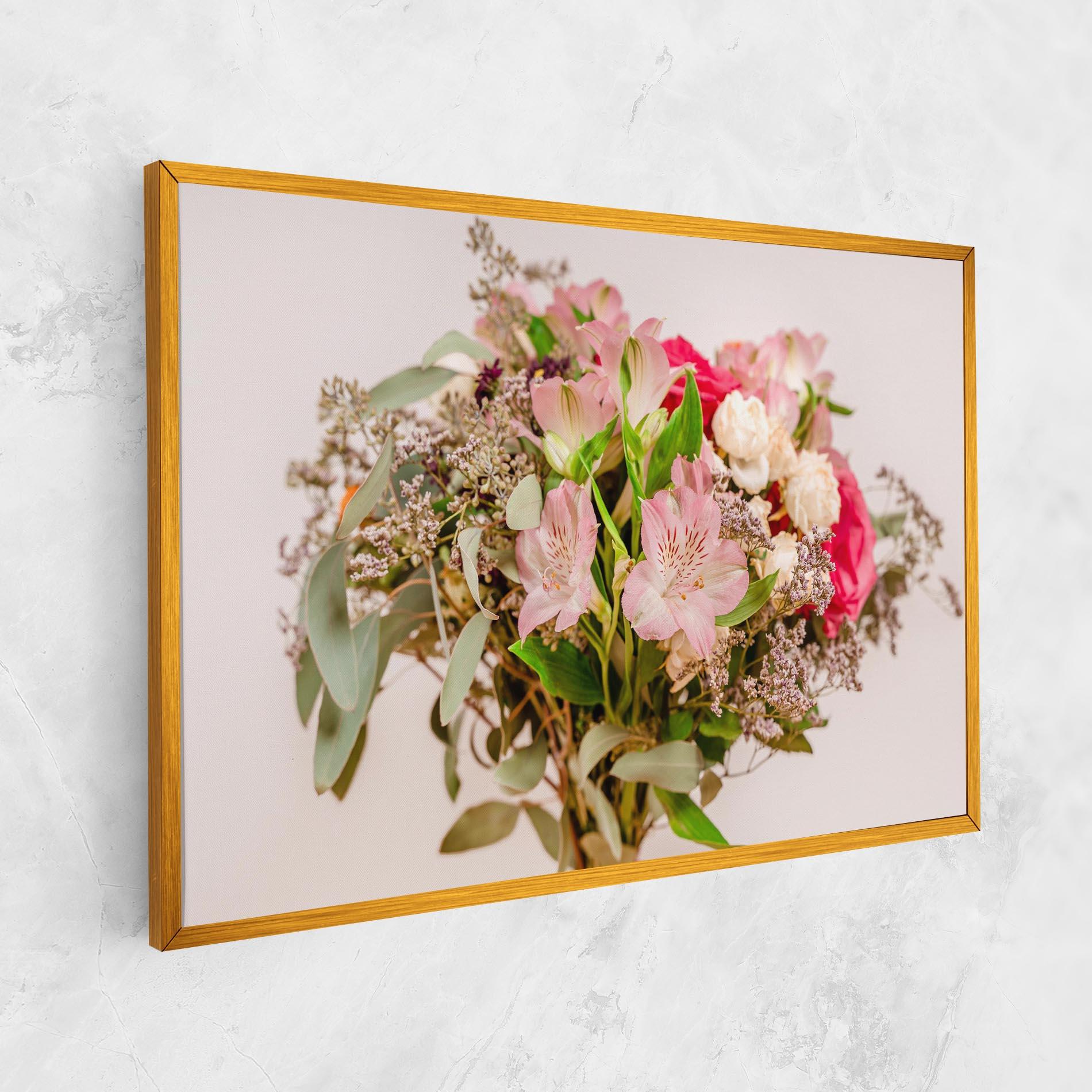 Leinwandbild Girly Pink Bouquet mockup 1
