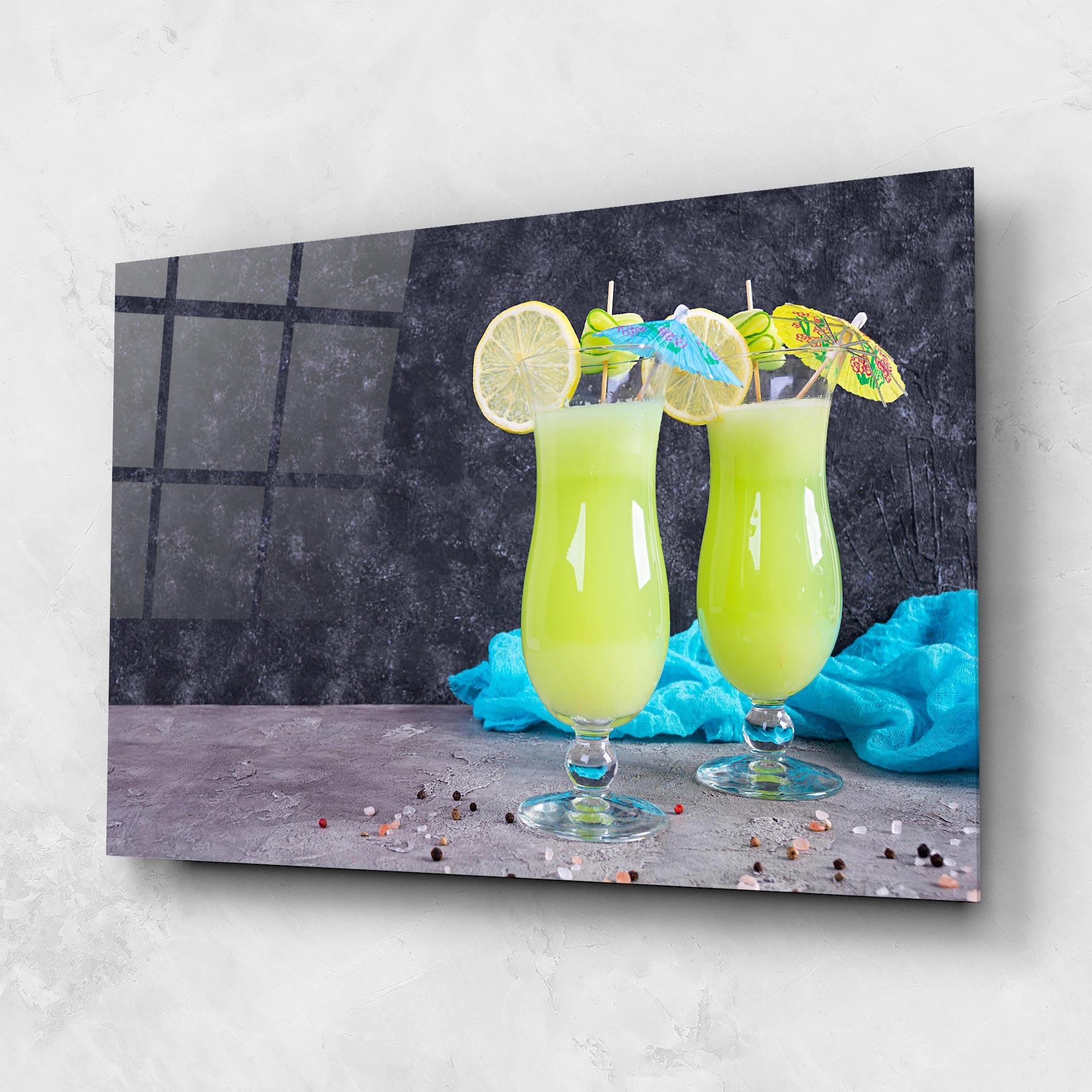 Glasbild Fresh Cucumber Juice mockup 1