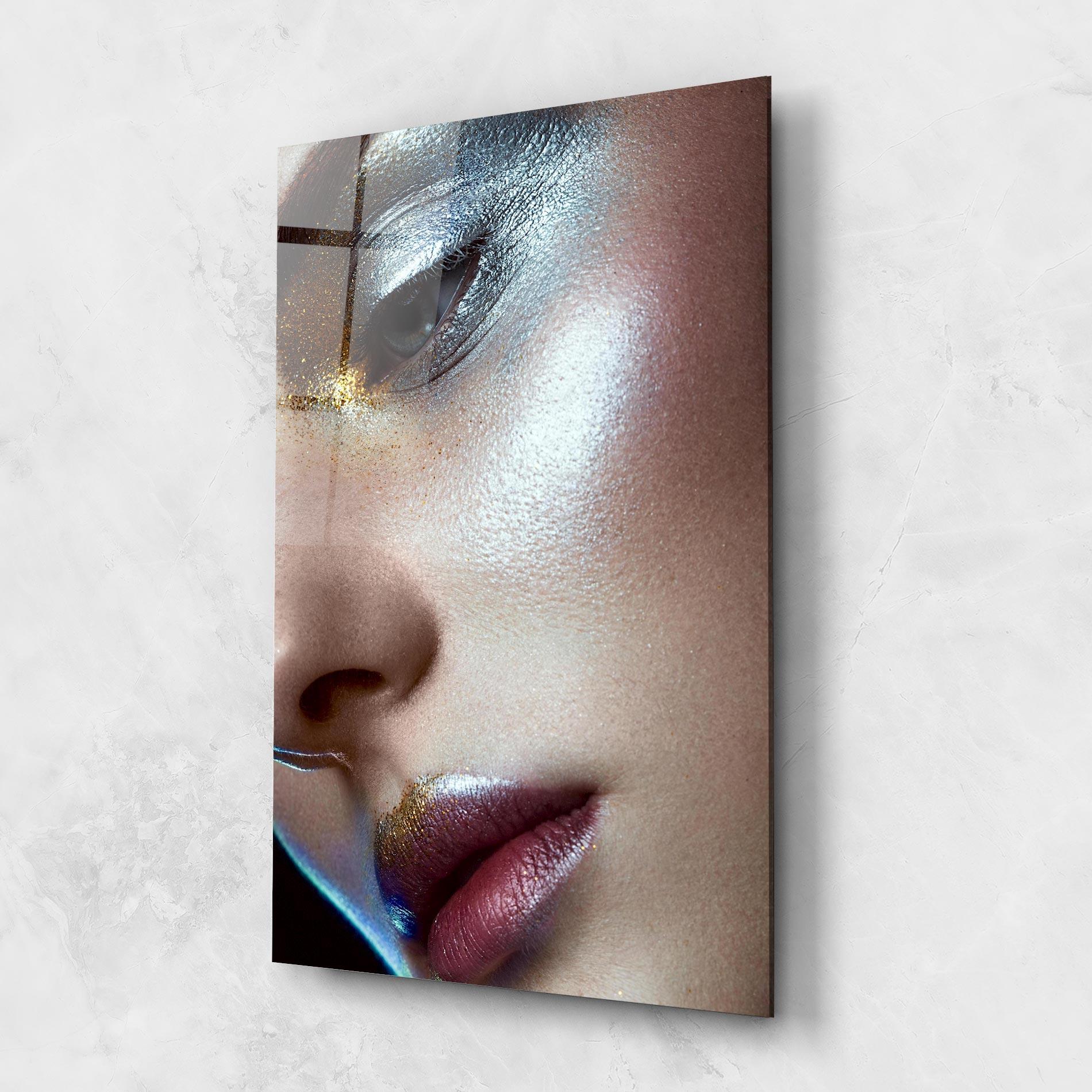 Glasbild Golden Silver Makeup mockup 1